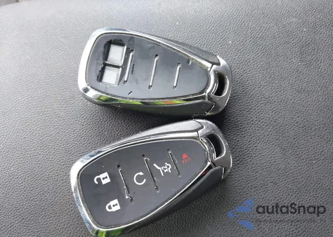 2019 Chevrolet Equinox Lt z USA, uszkodzony, nr VIN 3GNAXUEV9KS559917